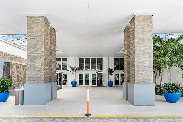 9560 Weldon Circle J312, Tamarac, FL 33321