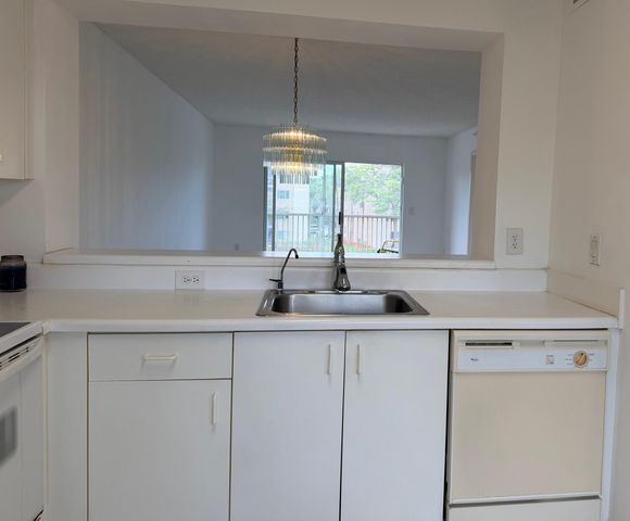 9560 Weldon Circle J312, Tamarac, FL 33321