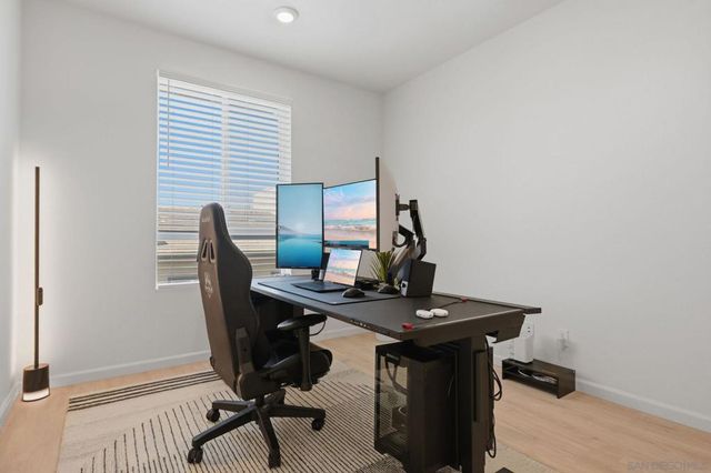 973 Bradley Way, Vista, CA 92081