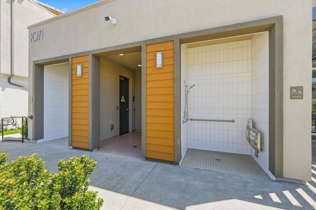 973 Bradley Way, Vista, CA 92081