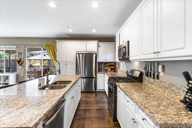 1302 Lorna Ave, El Cajon, CA 92020