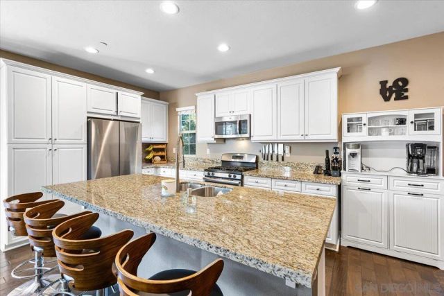 1302 Lorna Ave, El Cajon, CA 92020