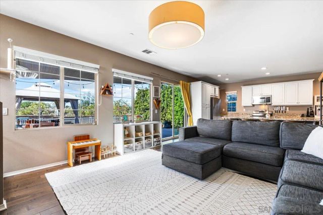 1302 Lorna Ave, El Cajon, CA 92020