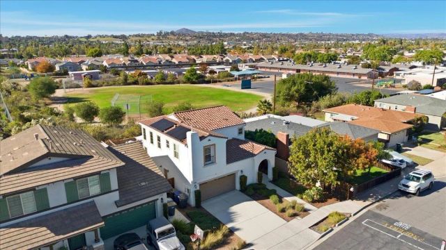 1302 Lorna Ave, El Cajon, CA 92020