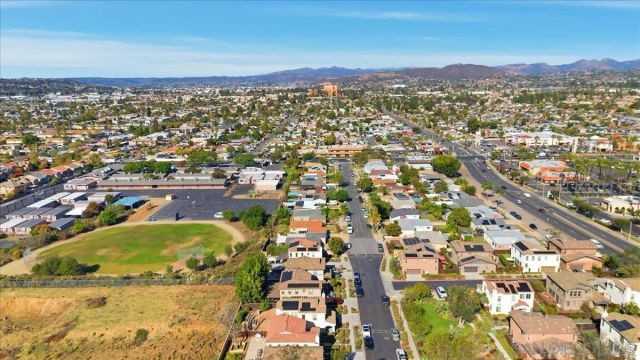 1302 Lorna Ave, El Cajon, CA 92020