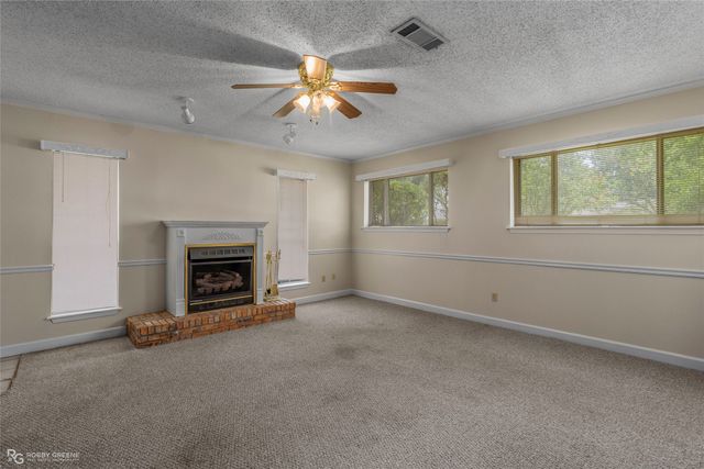 1519 Fox Street, Bossier City, LA 71112