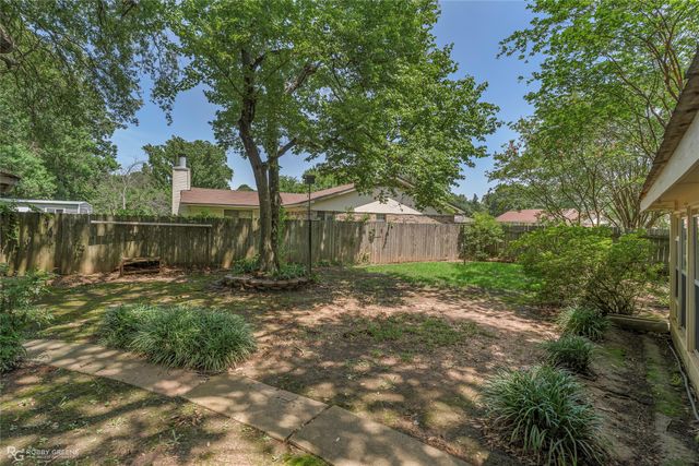 1519 Fox Street, Bossier City, LA 71112