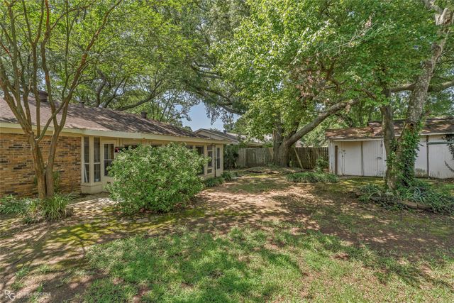 1519 Fox Street, Bossier City, LA 71112