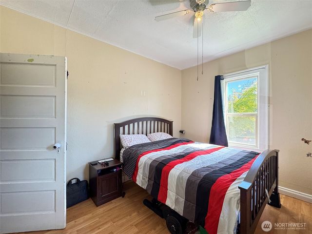 3018 S Peabody Street, Port Angeles, WA 98362