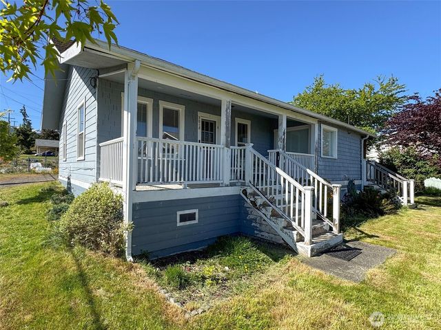 3018 S Peabody Street, Port Angeles, WA 98362