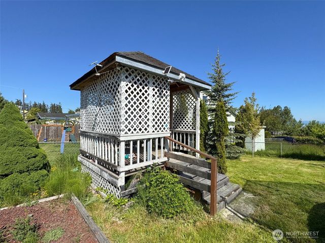 3018 S Peabody Street, Port Angeles, WA 98362