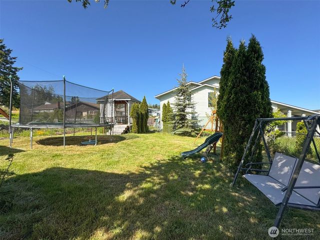 3018 S Peabody Street, Port Angeles, WA 98362