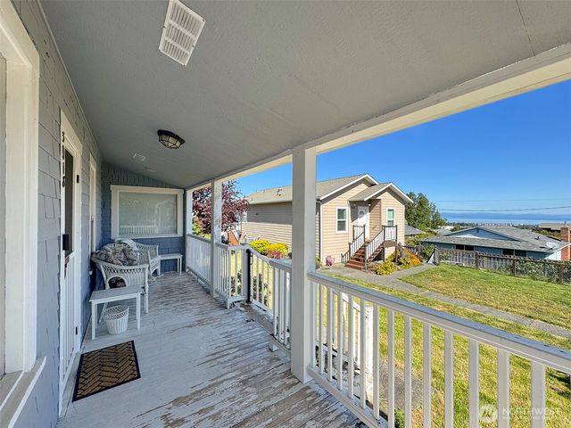 3018 S Peabody Street, Port Angeles, WA 98362