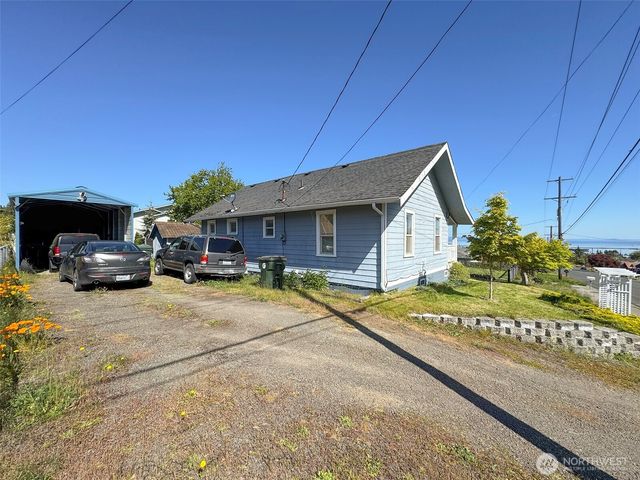 3018 S Peabody Street, Port Angeles, WA 98362