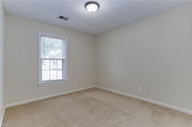 1900 Keeter RN, Chesapeake, VA 23320