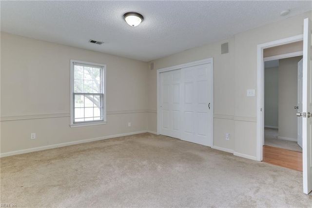 1900 Keeter RN, Chesapeake, VA 23320