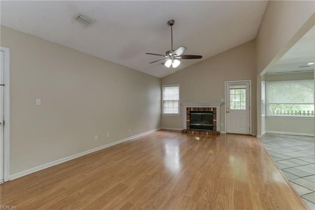 1900 Keeter RN, Chesapeake, VA 23320
