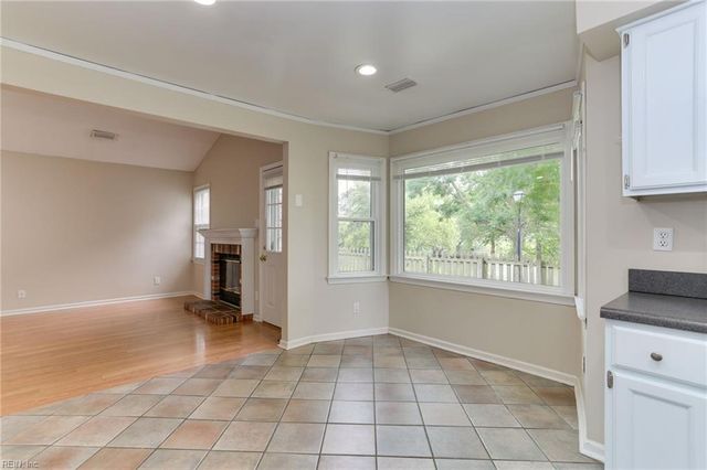 1900 Keeter RN, Chesapeake, VA 23320