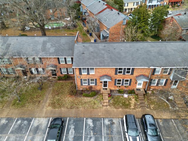 5515 Country Dr Apt 30, Nashville, TN 37211