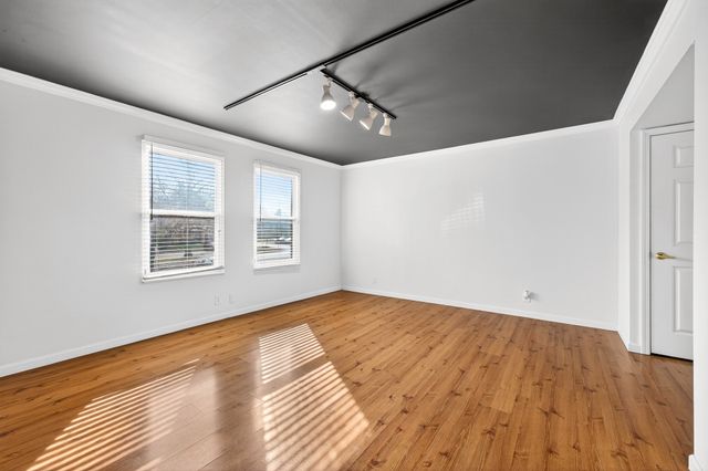 5515 Country Dr Apt 30, Nashville, TN 37211