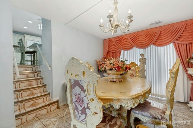 8 Monaghan Road, Edison, NJ 08817