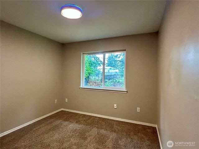 618 Woodland Loop NE, Ocean Shores, WA 98569