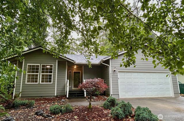 618 Woodland Loop NE, Ocean Shores, WA 98569