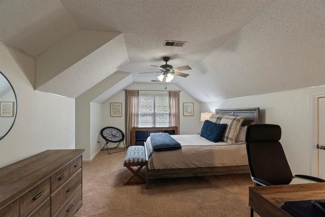 8229 PINE VALLEY LN, Germantown, TN 38139