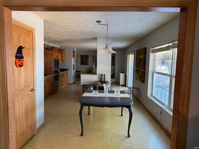 5226 E 700 North Road, Rochester, IN 46975