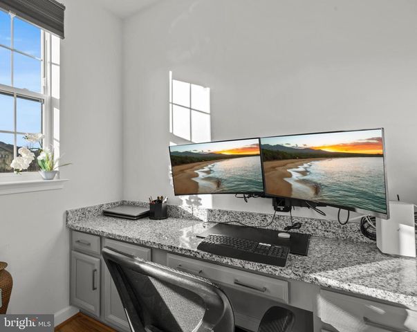 4434 FAIR LAKES CT, Fairfax, VA 22033