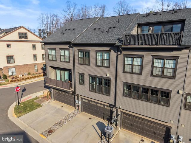 4434 FAIR LAKES CT, Fairfax, VA 22033