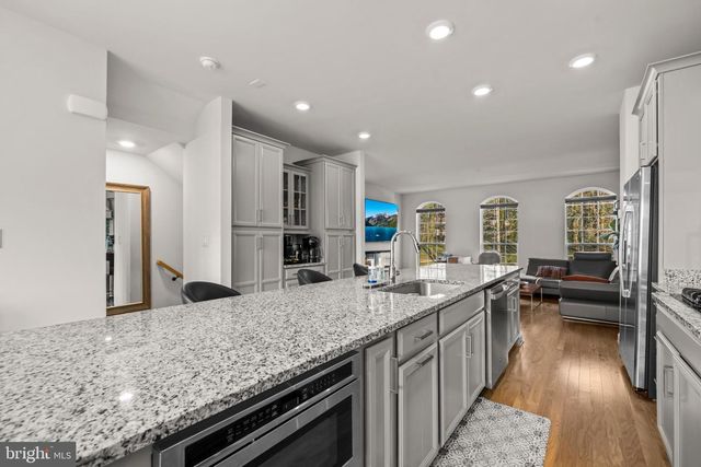 4434 FAIR LAKES CT, Fairfax, VA 22033