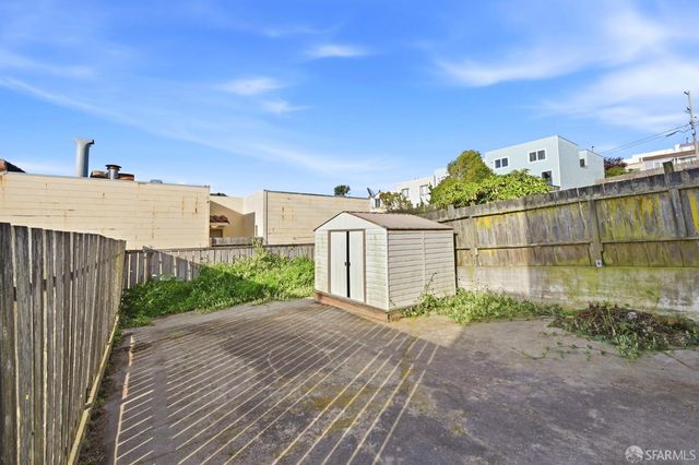 738 Shields Street, San Francisco, CA 94132