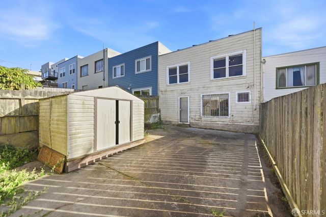 738 Shields Street, San Francisco, CA 94132