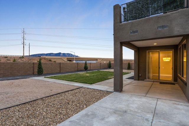 6806 Sydney Drive NE, Rio Rancho, NM 87144