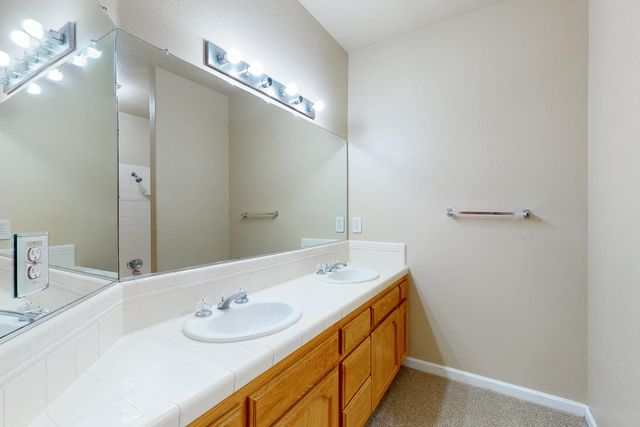 2127 Pepperwood Dr, Yuba City, CA 95993