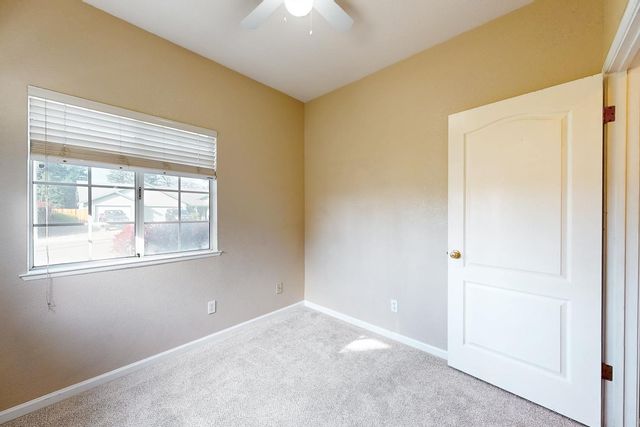 2127 Pepperwood Dr, Yuba City, CA 95993