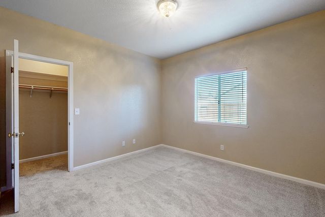 2127 Pepperwood Dr, Yuba City, CA 95993