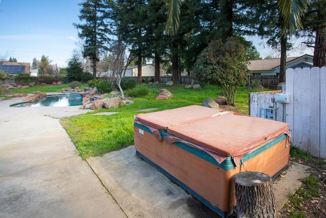 2127 Pepperwood Dr, Yuba City, CA 95993