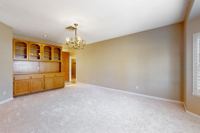 2127 Pepperwood Dr, Yuba City, CA 95993