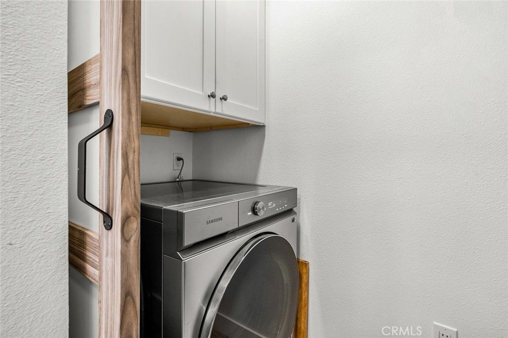 Image 14 of property listing at 2314 Scholarship, Irvine, CA 92612
