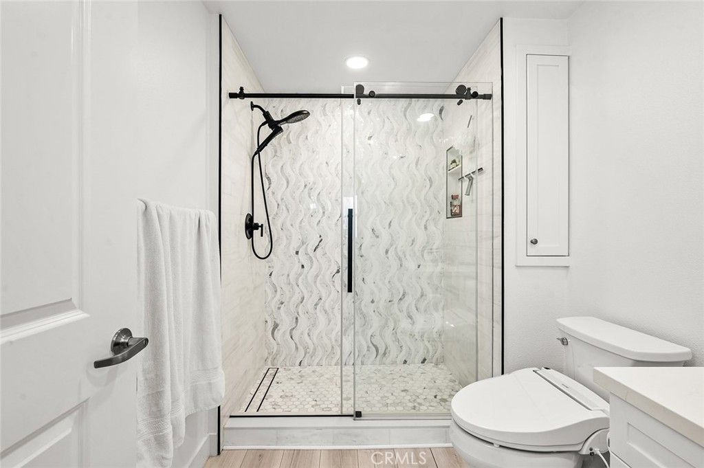 Image 20 of property listing at 2314 Scholarship, Irvine, CA 92612