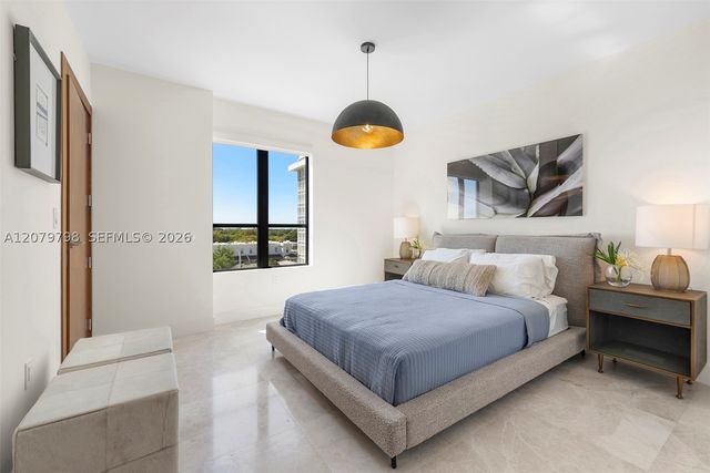 701 Valencia Ave 601, Coral Gables, FL 33134