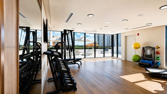701 Valencia Ave 601, Coral Gables, FL 33134