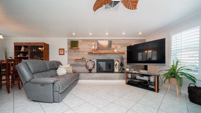 12200 SILK OAK LANE, Hudson, FL 34667