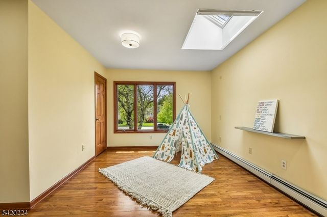 5 Gianna Ct, Randolph Twp., NJ 07869