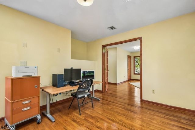 5 Gianna Ct, Randolph Twp., NJ 07869