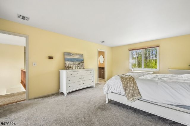 5 Gianna Ct, Randolph Twp., NJ 07869