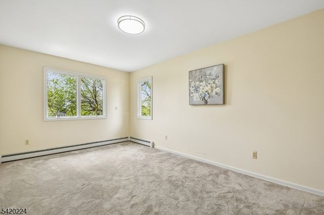 5 Gianna Ct, Randolph Twp., NJ 07869