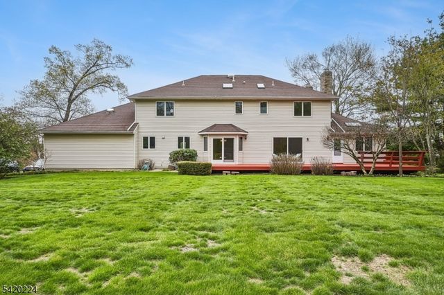 5 Gianna Ct, Randolph Twp., NJ 07869